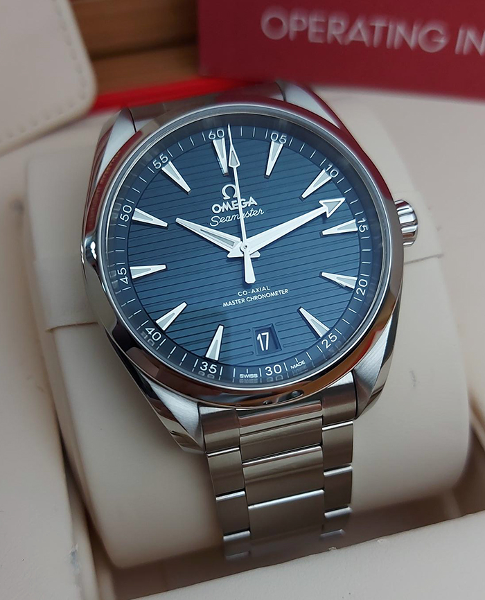Omega Seamaster Aqua Terra 150M Co-Axial Master Chronometer Ref. 220.10.41.21.03.004